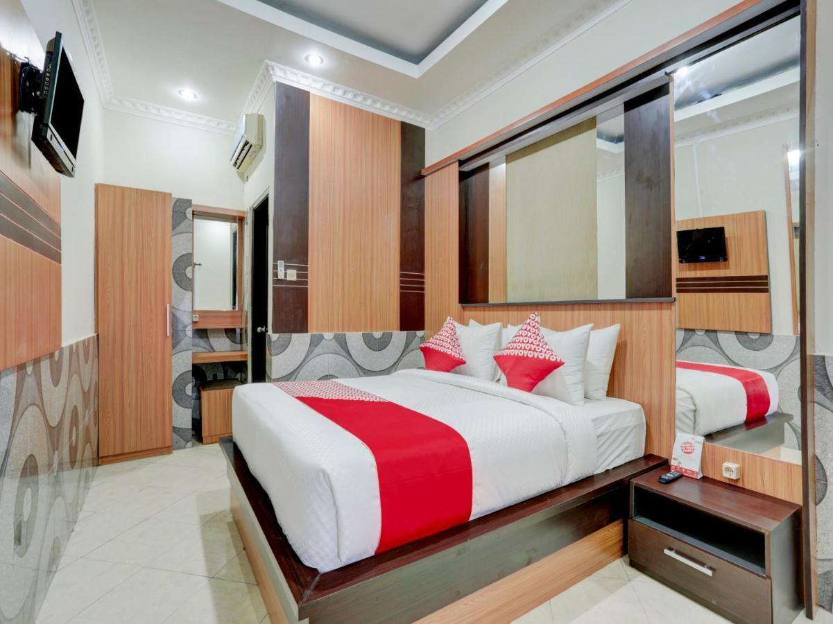 Oyo 90131 Liberty Guest House Sempidi Bagian luar foto