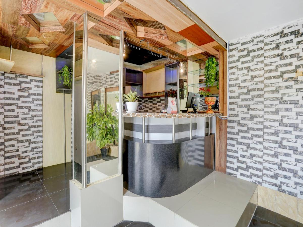 Oyo 90131 Liberty Guest House Sempidi Bagian luar foto