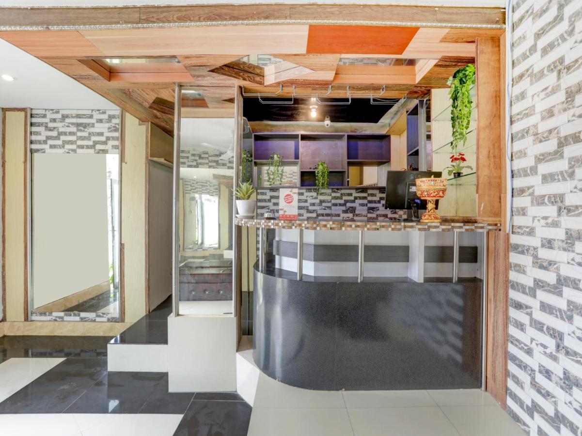 Oyo 90131 Liberty Guest House Sempidi Bagian luar foto